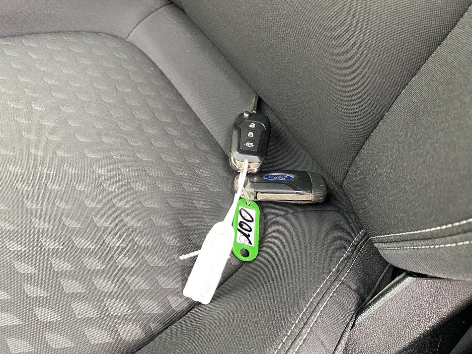 Ford Fiesta 1.0 EB Titanium