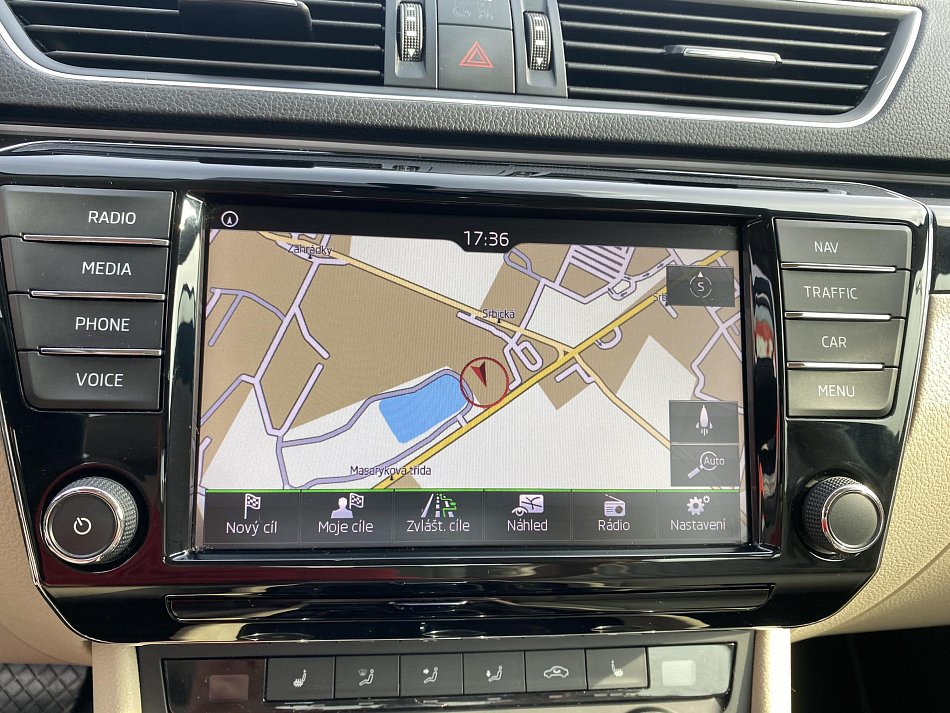 Škoda Superb III 2.0 TDi 