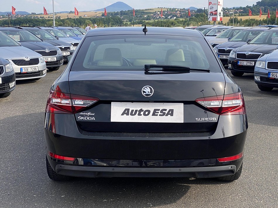 Škoda Superb III 2.0 TDi 