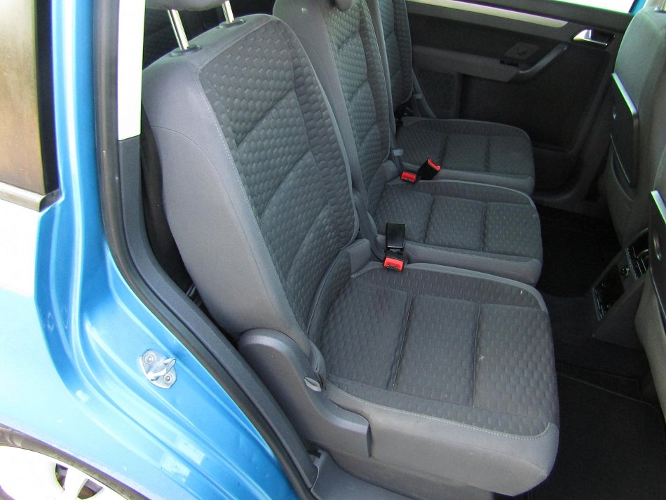 Volkswagen Touran 1.6i 