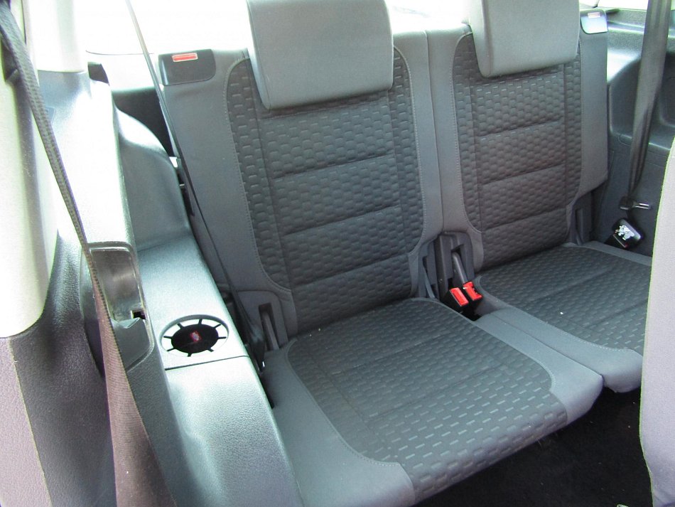 Volkswagen Touran 1.6i 