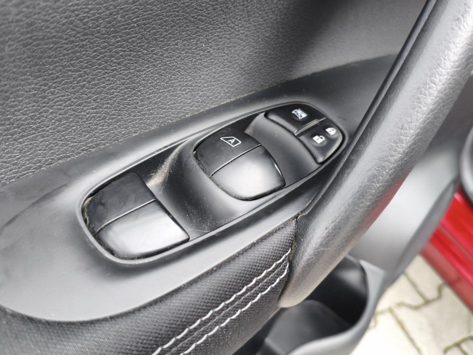 Nissan Qashqai 1.2 DiG-T Acenta