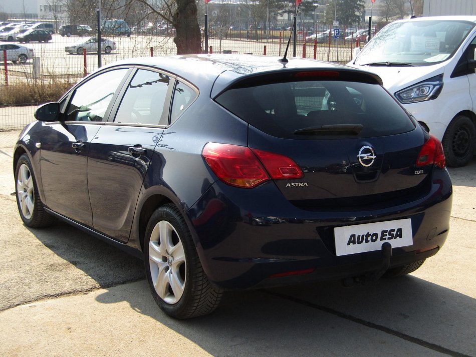 Opel Astra 1.7CDTi 