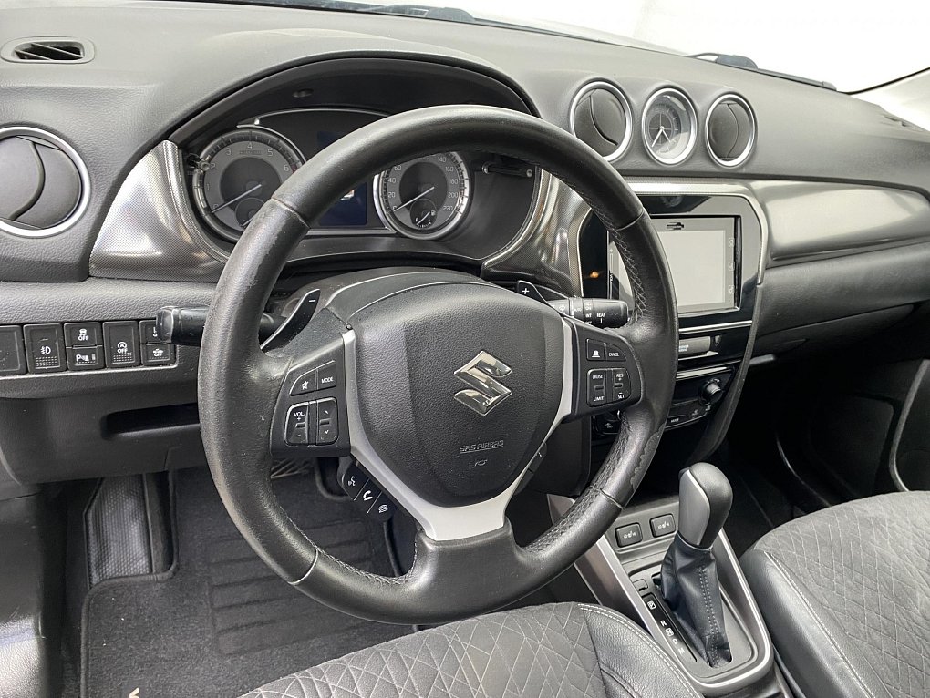 Suzuki Vitara 1.4B-Jet Style