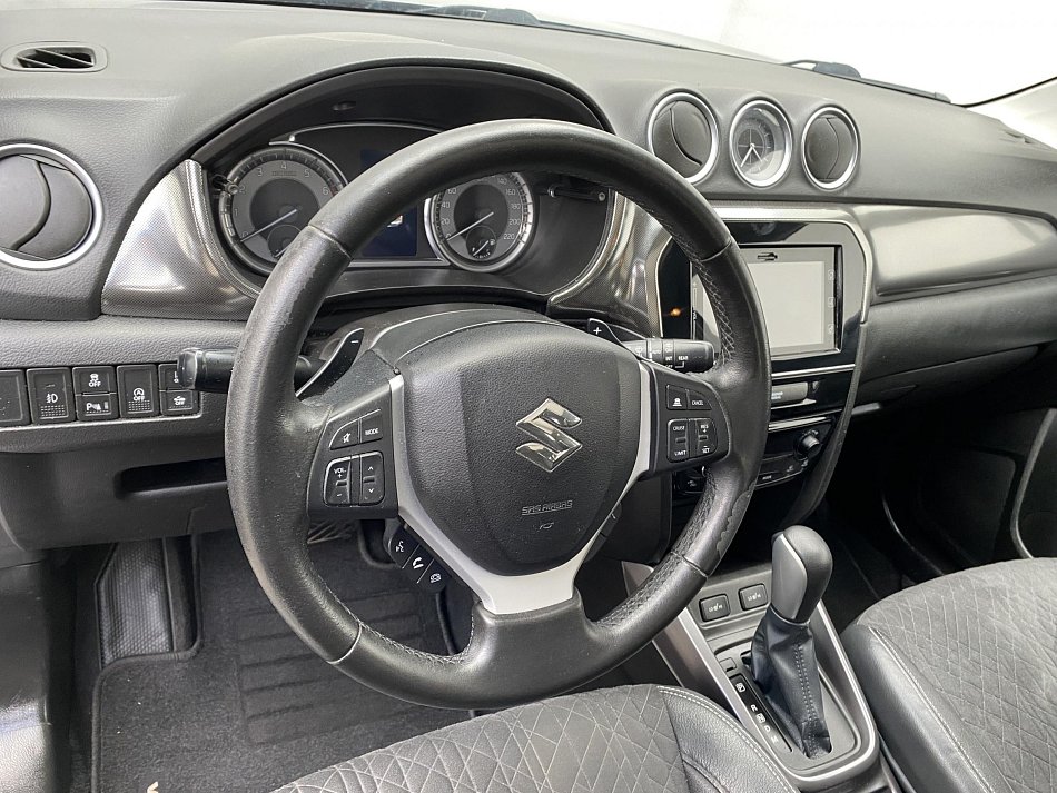 Suzuki Vitara 1.4B-Jet Style