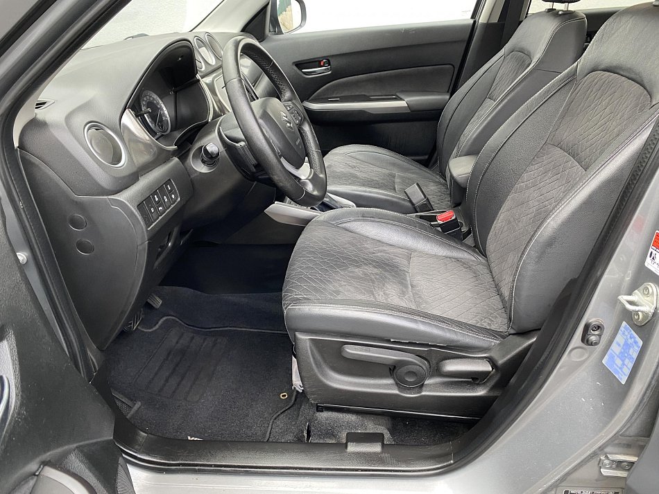 Suzuki Vitara 1.4B-Jet Style