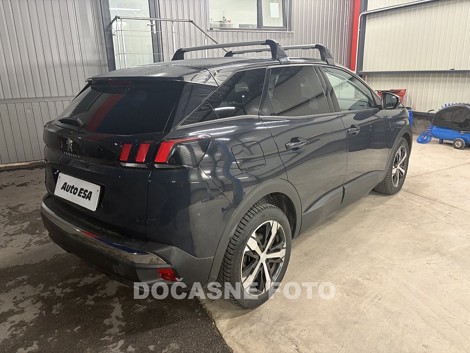 Peugeot 3008 1.2 PureTech 