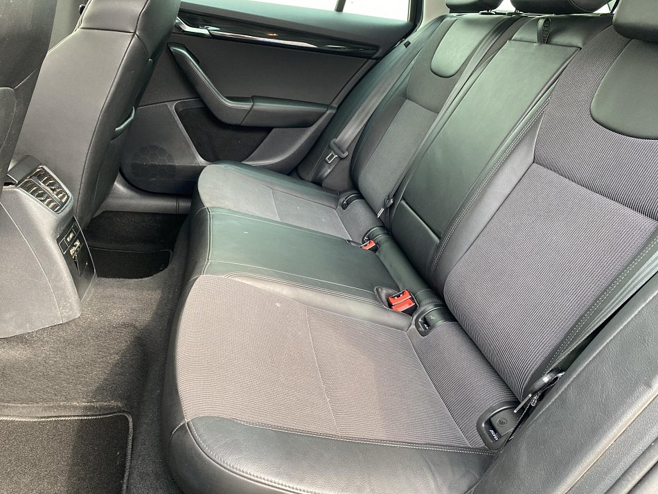 Škoda Octavia III 2.0 TDi Style