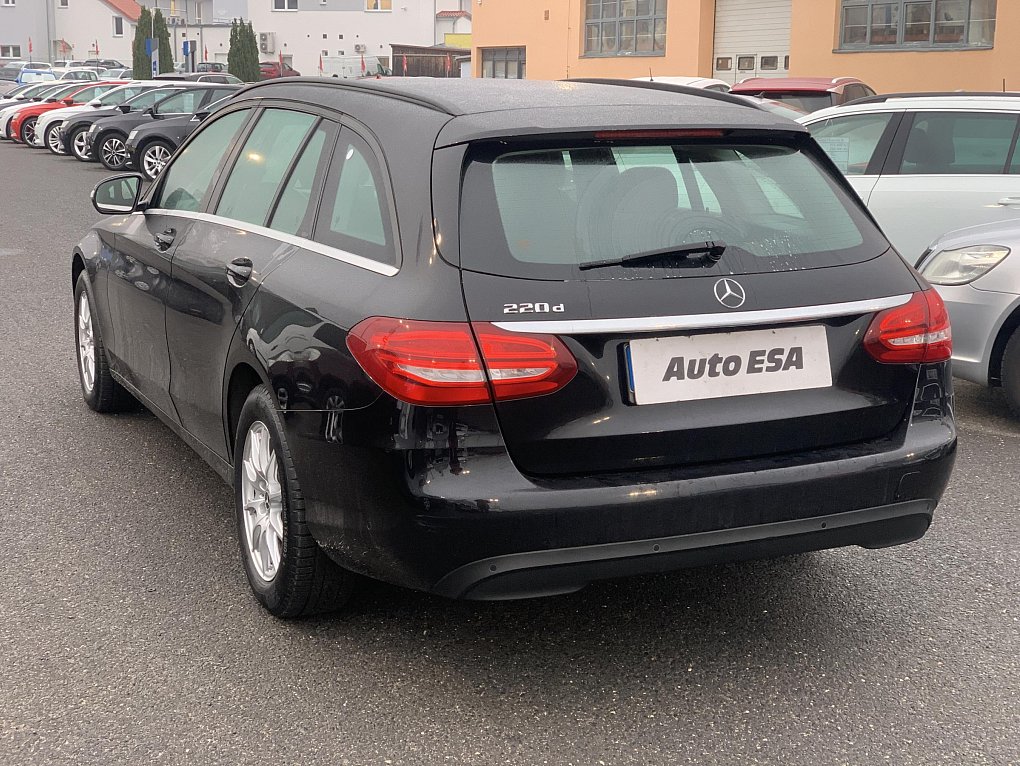 Mercedes-Benz Třída C 2.2 CDi  C 220d