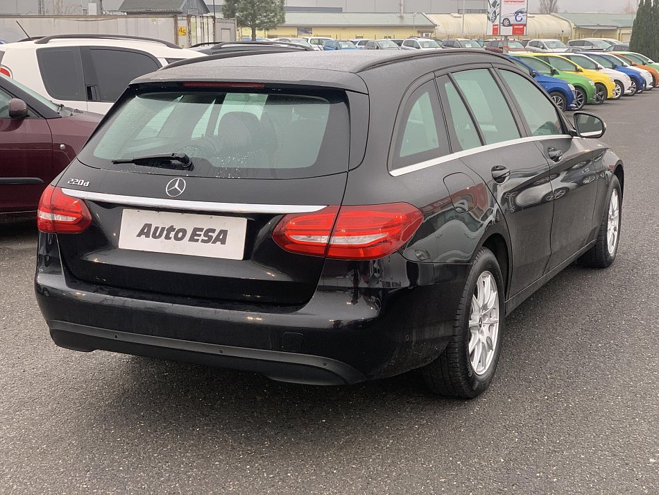 Mercedes-Benz Třída C 2.2 CDi  C 220d