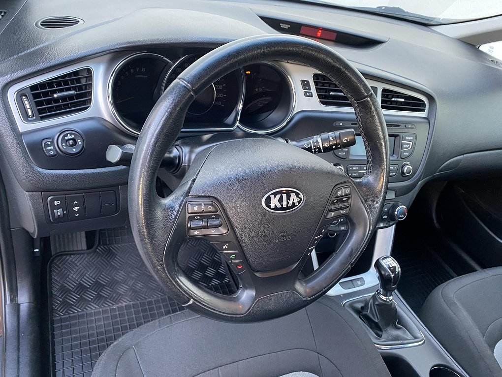Kia Ceed 1.6GDi 