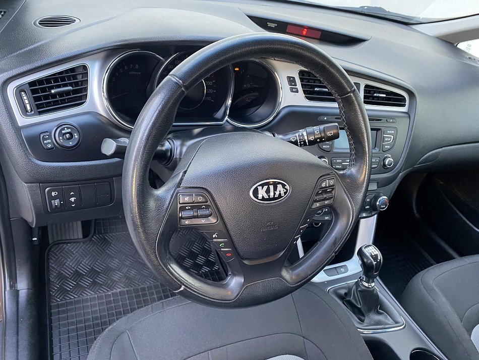 Kia Ceed 1.6GDi 