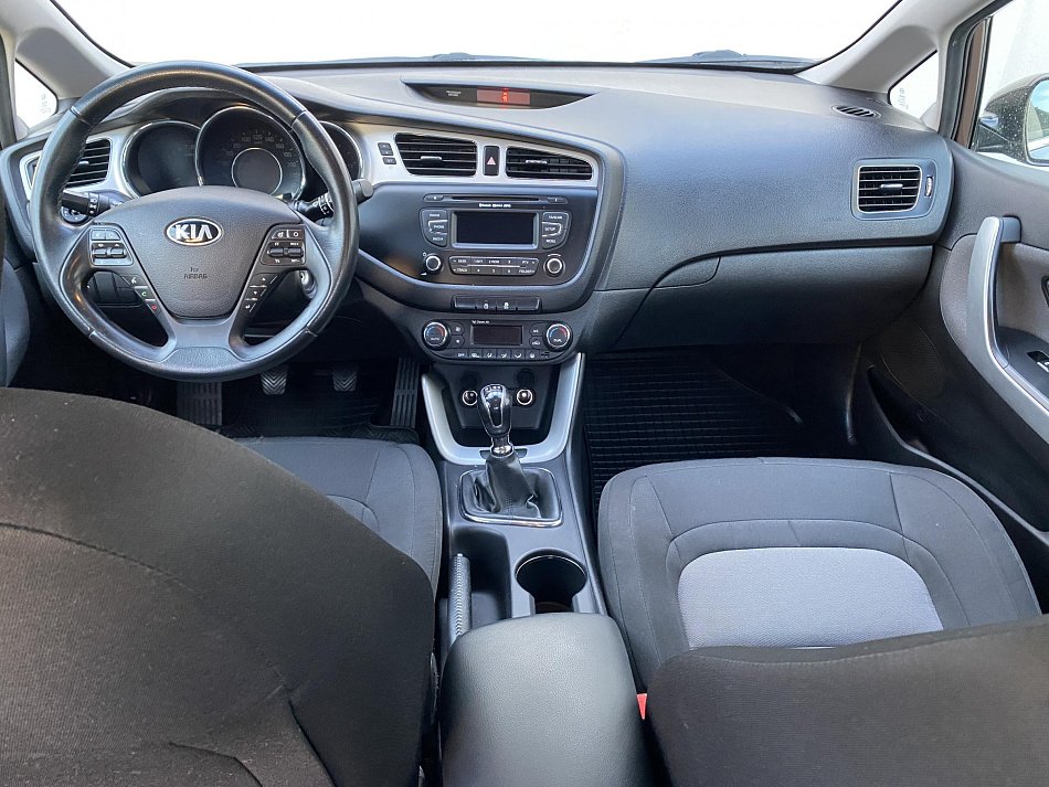 Kia Ceed 1.6GDi 