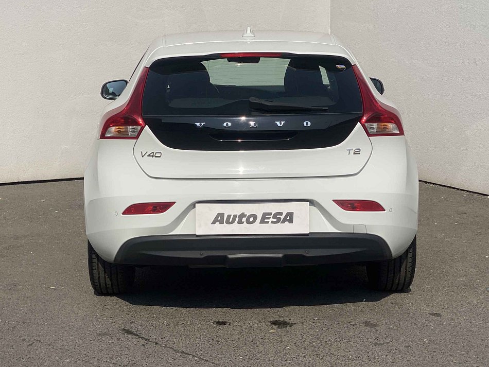 Volvo V40 2.0T2 Momentum