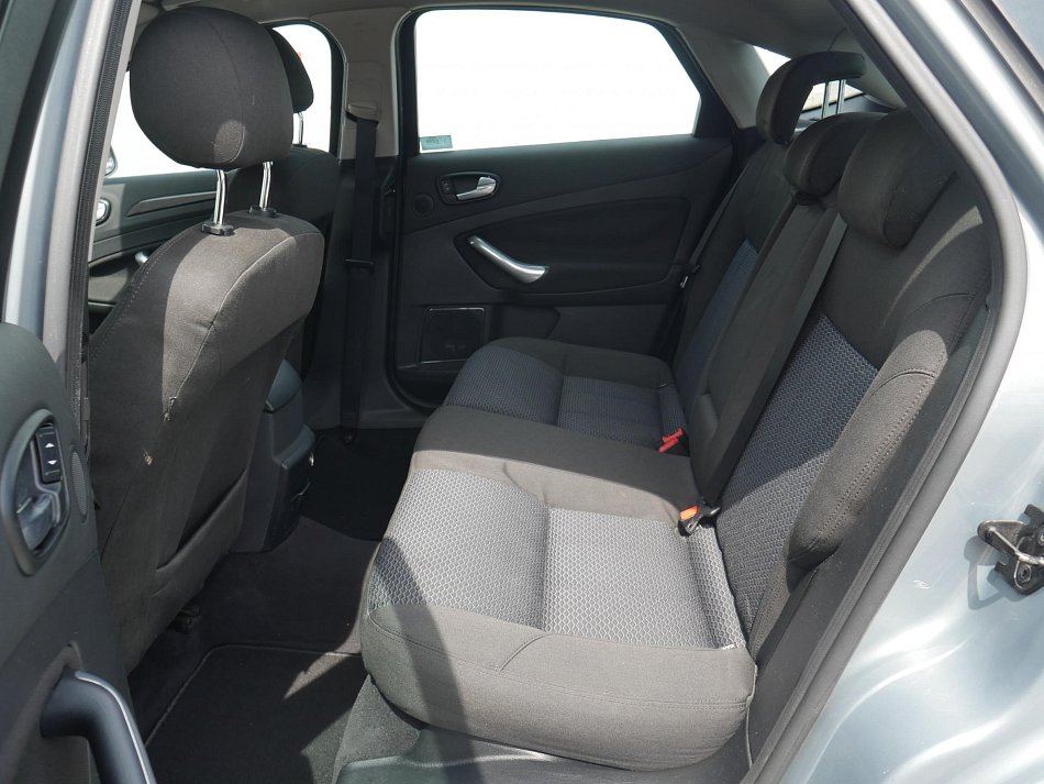 Ford Mondeo 1.8TDCi Ghia