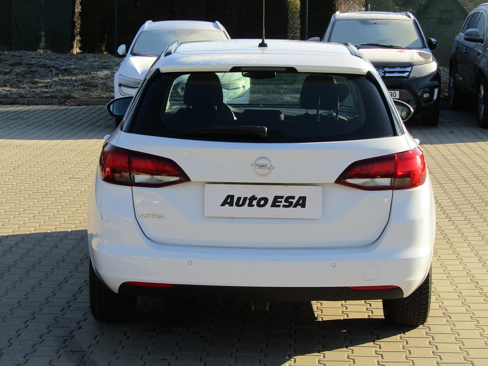Opel Astra 1.6 CDTi 