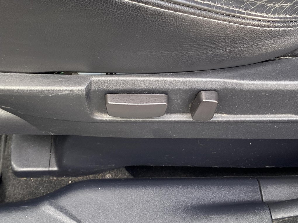 Peugeot 4007 2.2 HDi  4x4