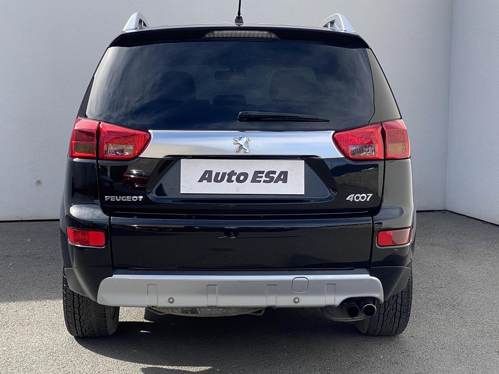 Peugeot 4007 2.2 HDi  4x4
