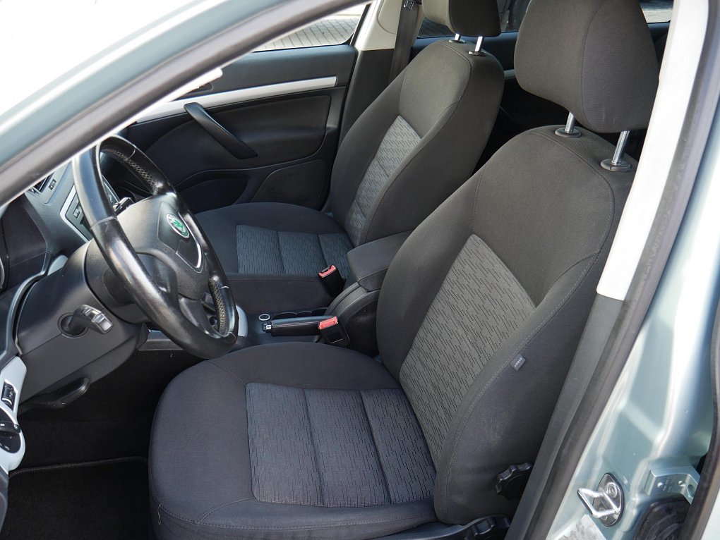 Škoda Octavia II 1.4 TSi Ambiente