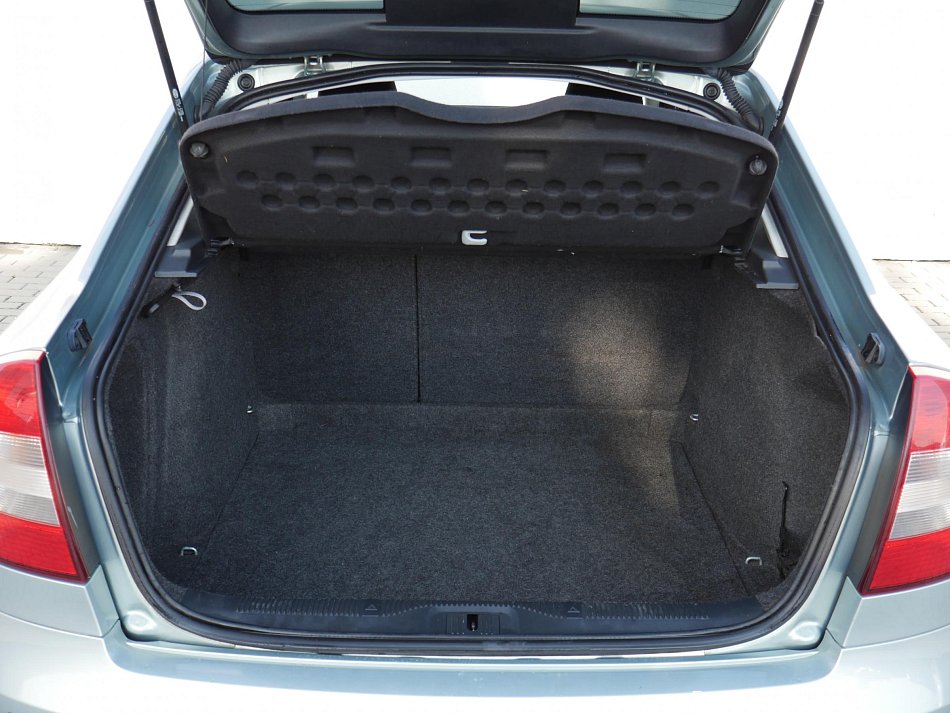 Škoda Octavia II 1.4 TSi Ambiente