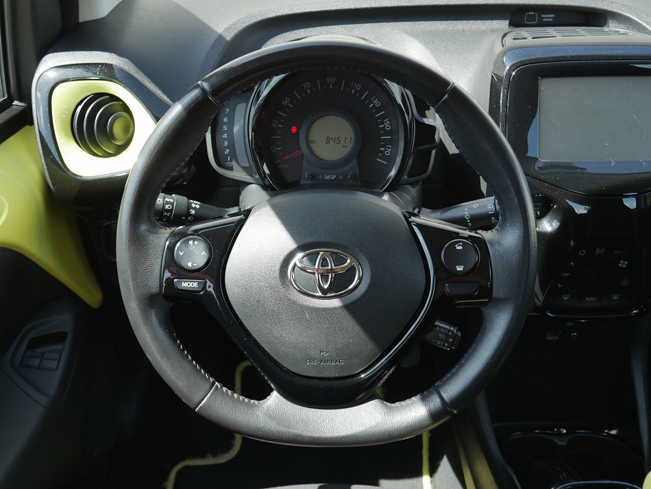 Toyota Aygo 1.0i 