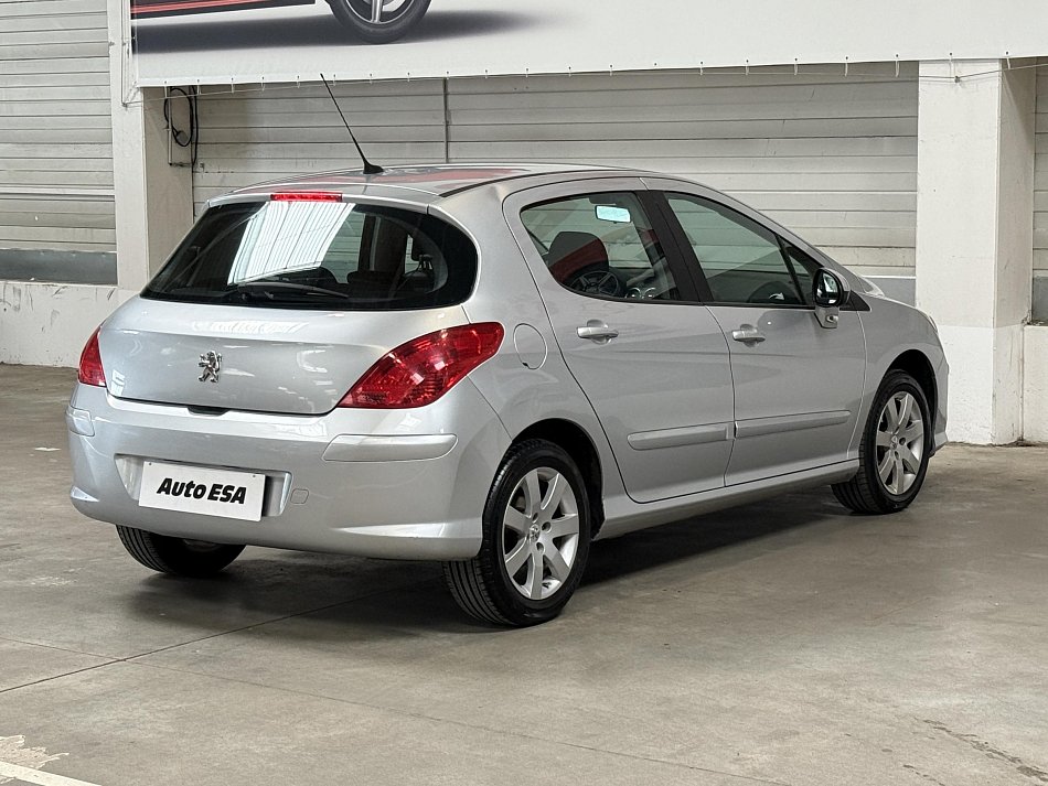 Peugeot 308 1.6i 