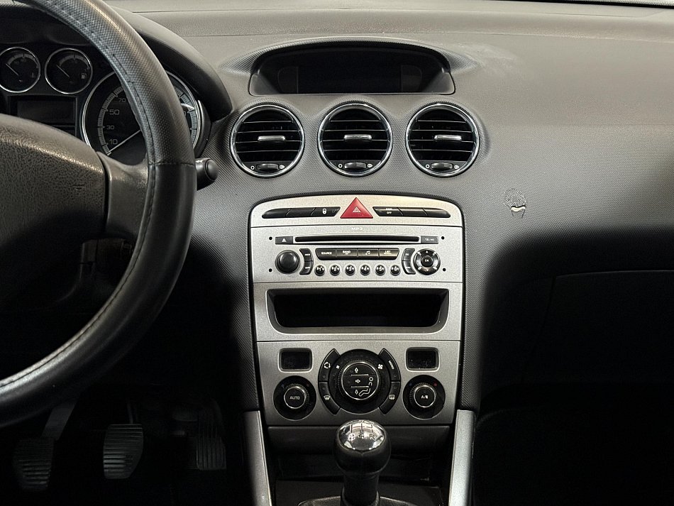 Peugeot 308 1.6i 
