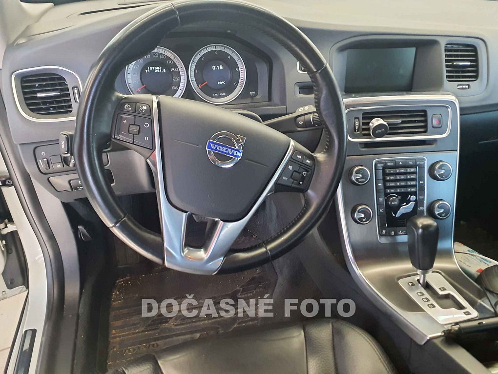 Volvo V60 2.4 D5 