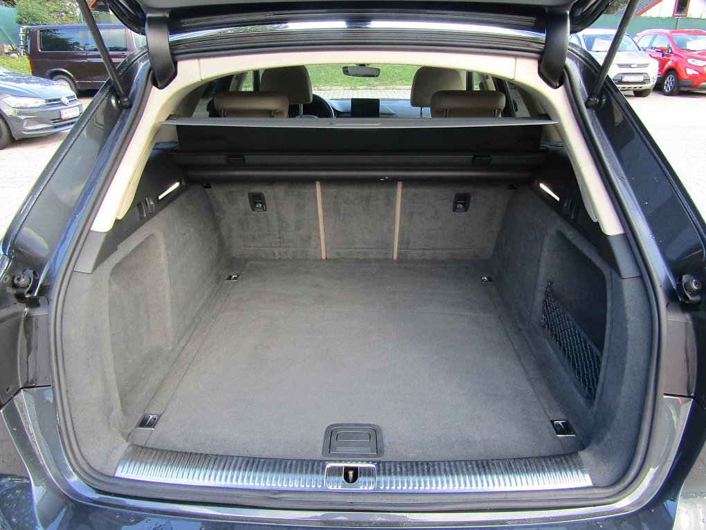 Audi A4 2.0 TDi 