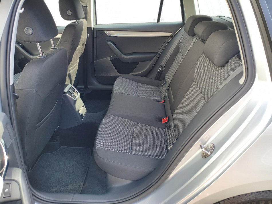 Škoda Octavia III 1.4 TSi Ambition