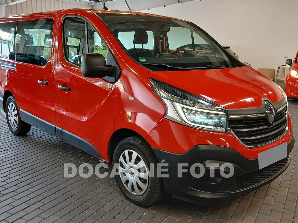 Renault Trafic 2.0dCi Energy 9míst