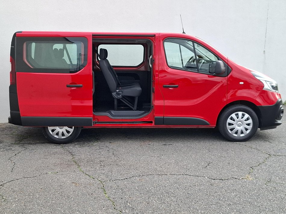 Renault Trafic 2.0dCi Energy 9míst