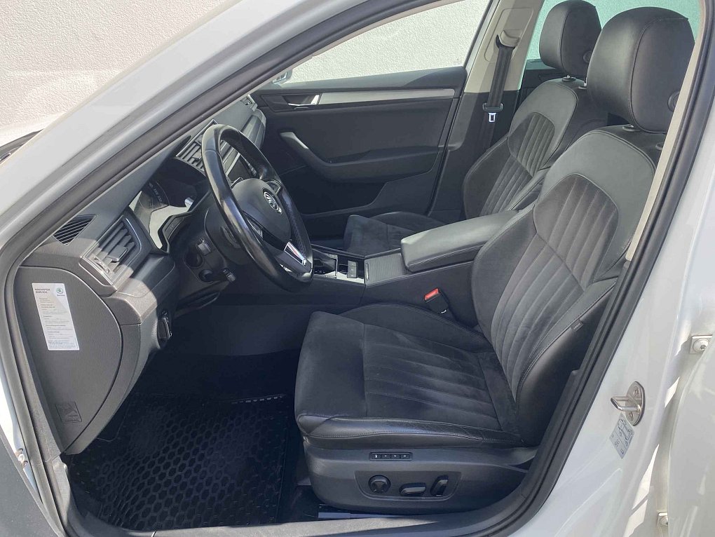 Škoda Superb III 2.0 TSi Style 4x4