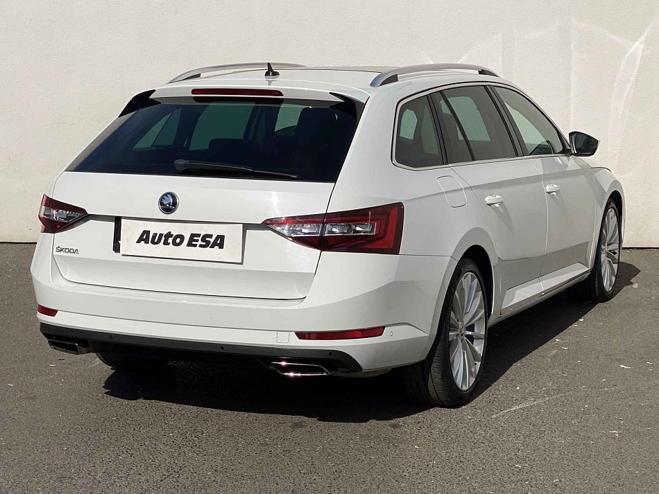 Škoda Superb III 2.0 TSi Style 4x4