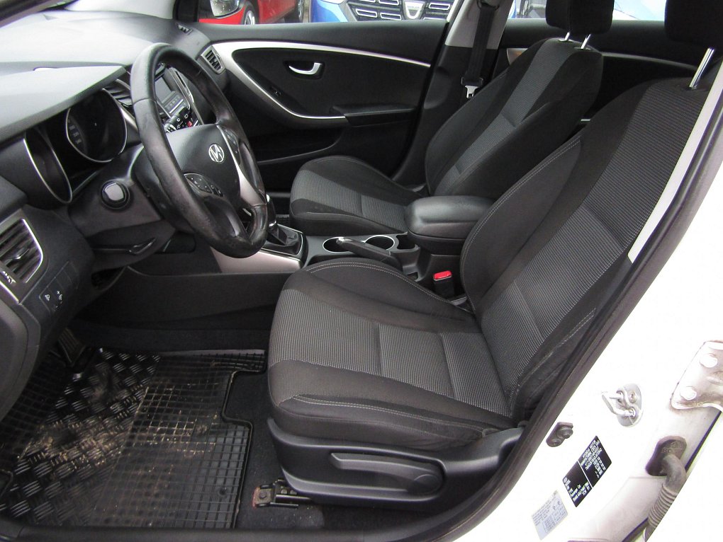 Hyundai I30 1.6 CVVT Trikolor