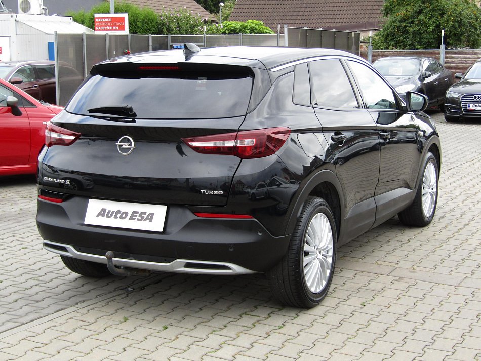 Opel Grandland X 1.2T Innovation