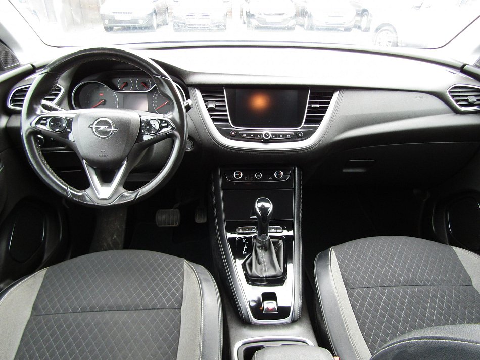 Opel Grandland X 1.2T Innovation