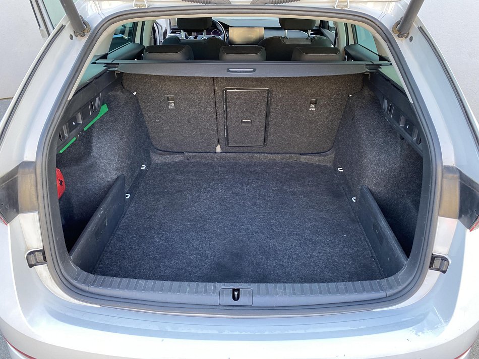 Škoda Octavia IV 2.0 TDi Style