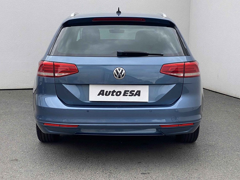 Volkswagen Passat 2.0TDi 
