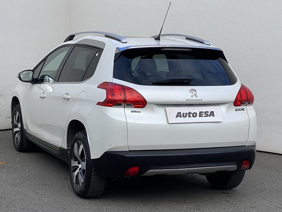 Peugeot 2008 1.2PT Allure