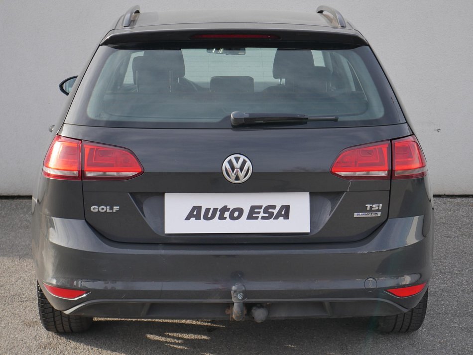 Volkswagen Golf 1.2TSI 