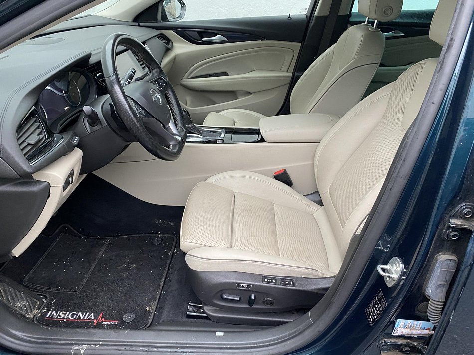 Opel Insignia 2.0CDTI 