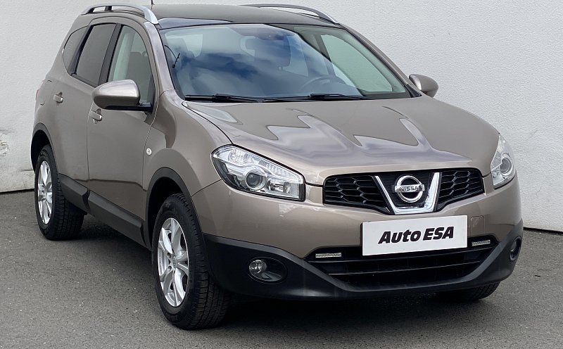 Nissan Qashqai 1.6i  7míst