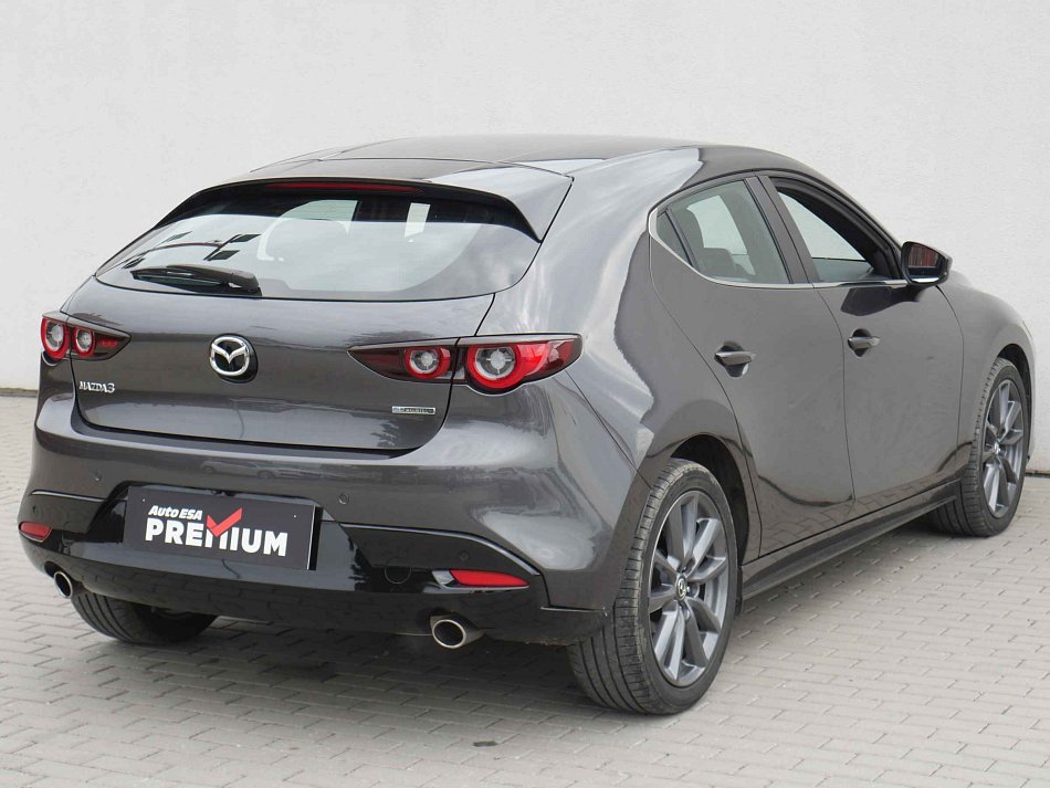 Mazda 3 2.0 Skyactiv-G 
