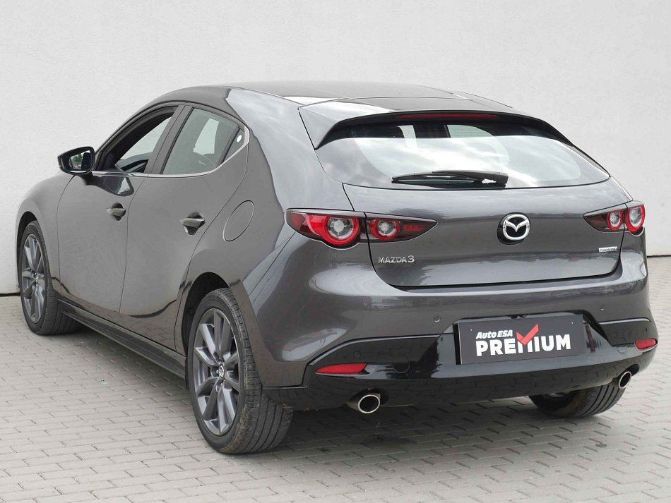 Mazda 3 2.0 Skyactiv-G 