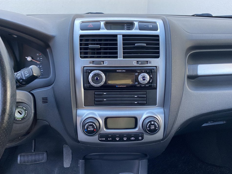 Kia Sportage 2.7 V6  4WD