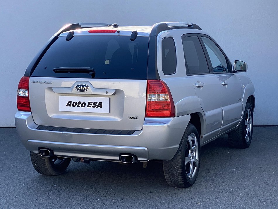 Kia Sportage 2.7 V6  4WD
