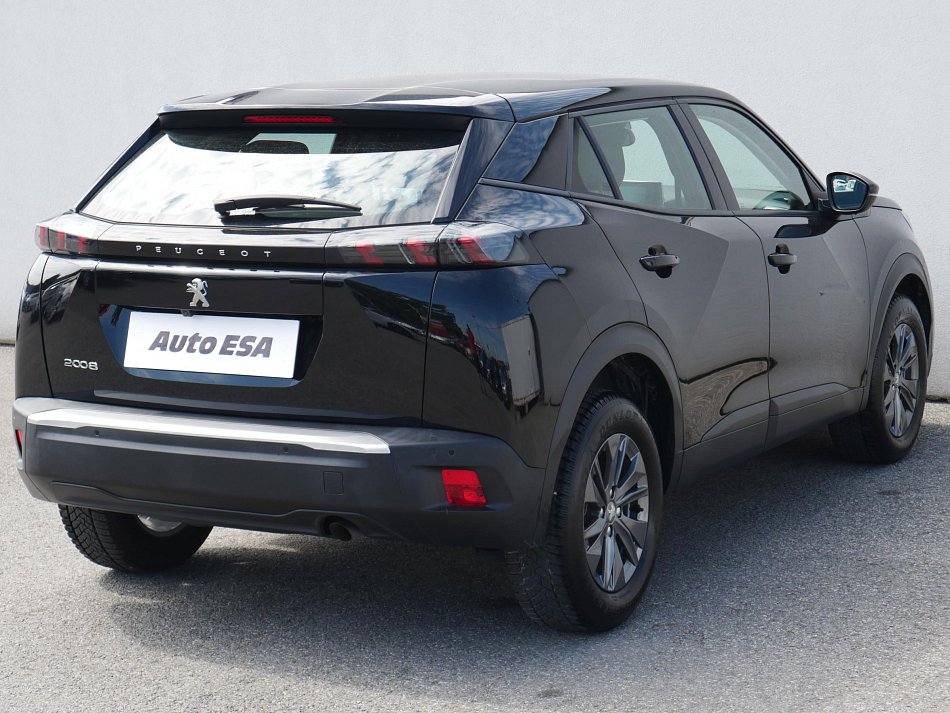 Peugeot 2008 1.2 Active