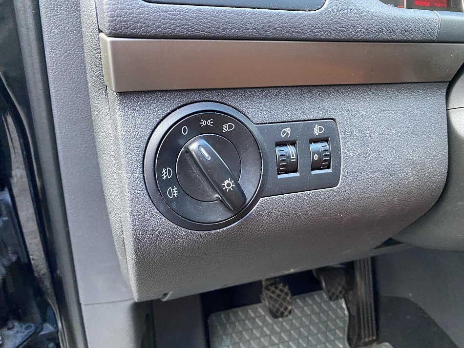 Volkswagen Touran 1.4 TSi 