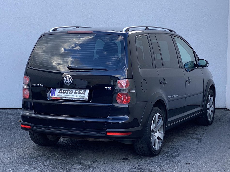 Volkswagen Touran 1.4 TSi 